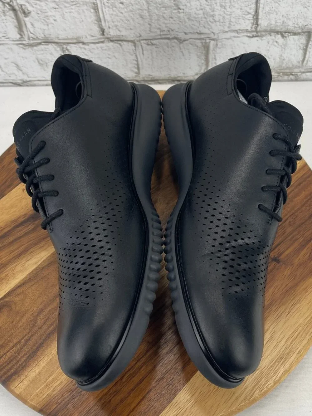 Cole Haan 2.Zerogrand Laser Wingtip Oxford Mens 13 M Black Leather Casual Shoes